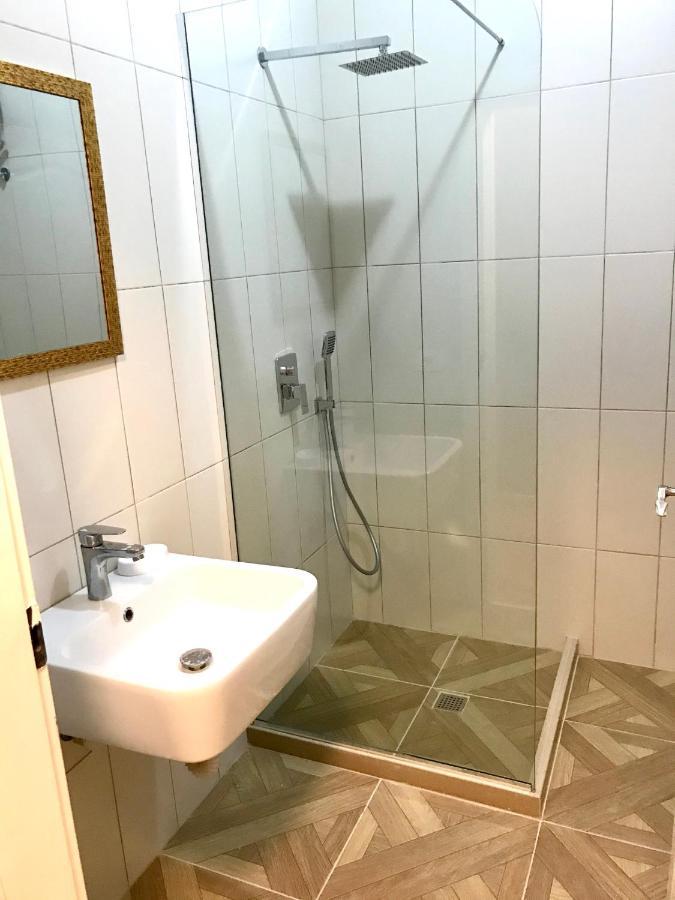 Aria Prive Villa Himare Ngoại thất bức ảnh